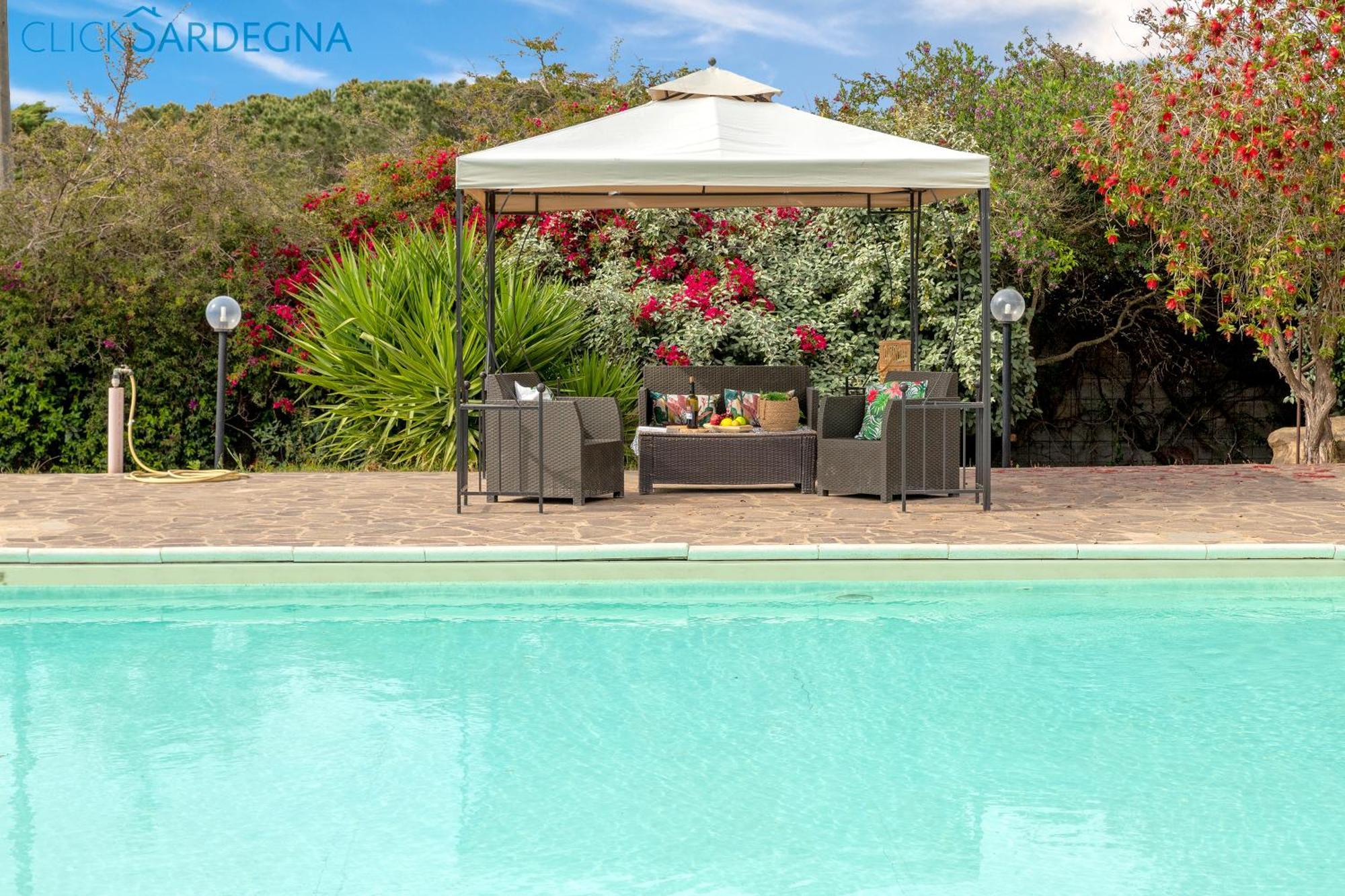 Villa Melograno With Exclusive Swimming Pool Surrounded By Greenery Campanedda Екстер'єр фото